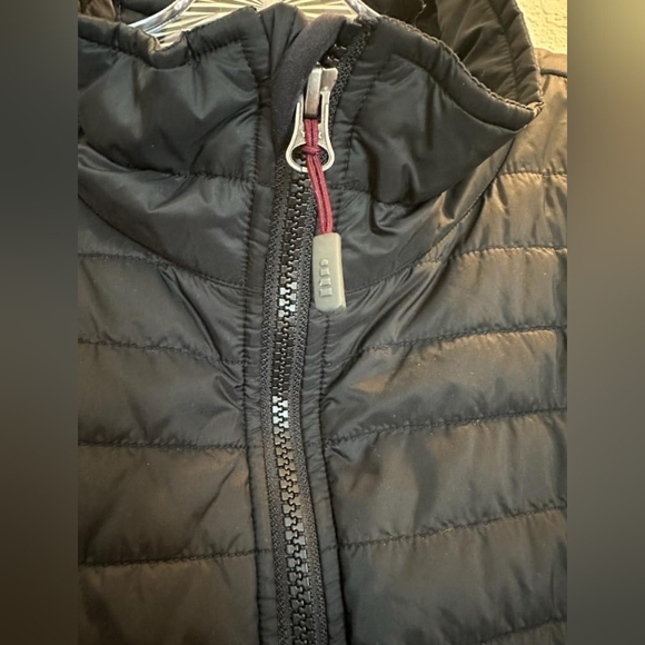 Lands End Black Vest - Picture 4 of 5